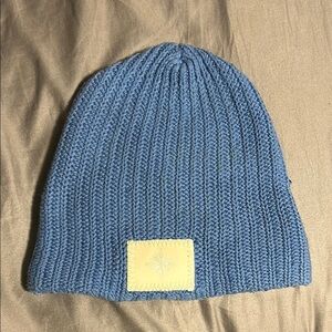 Love Your Melon Disney Frozen Blue Knit Women’s Beanie